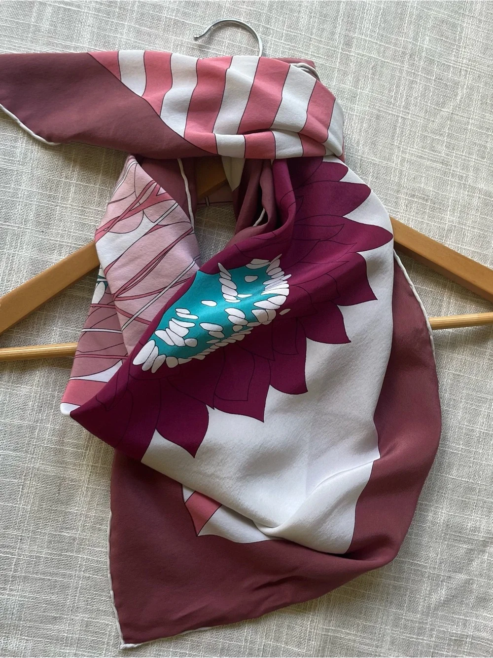 70s French Silk Bandana - Large 35x35